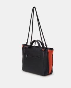 00102815627738____2__967x12001.jpg Bolso shopper Pepe Moll negro con detalles de neopreno