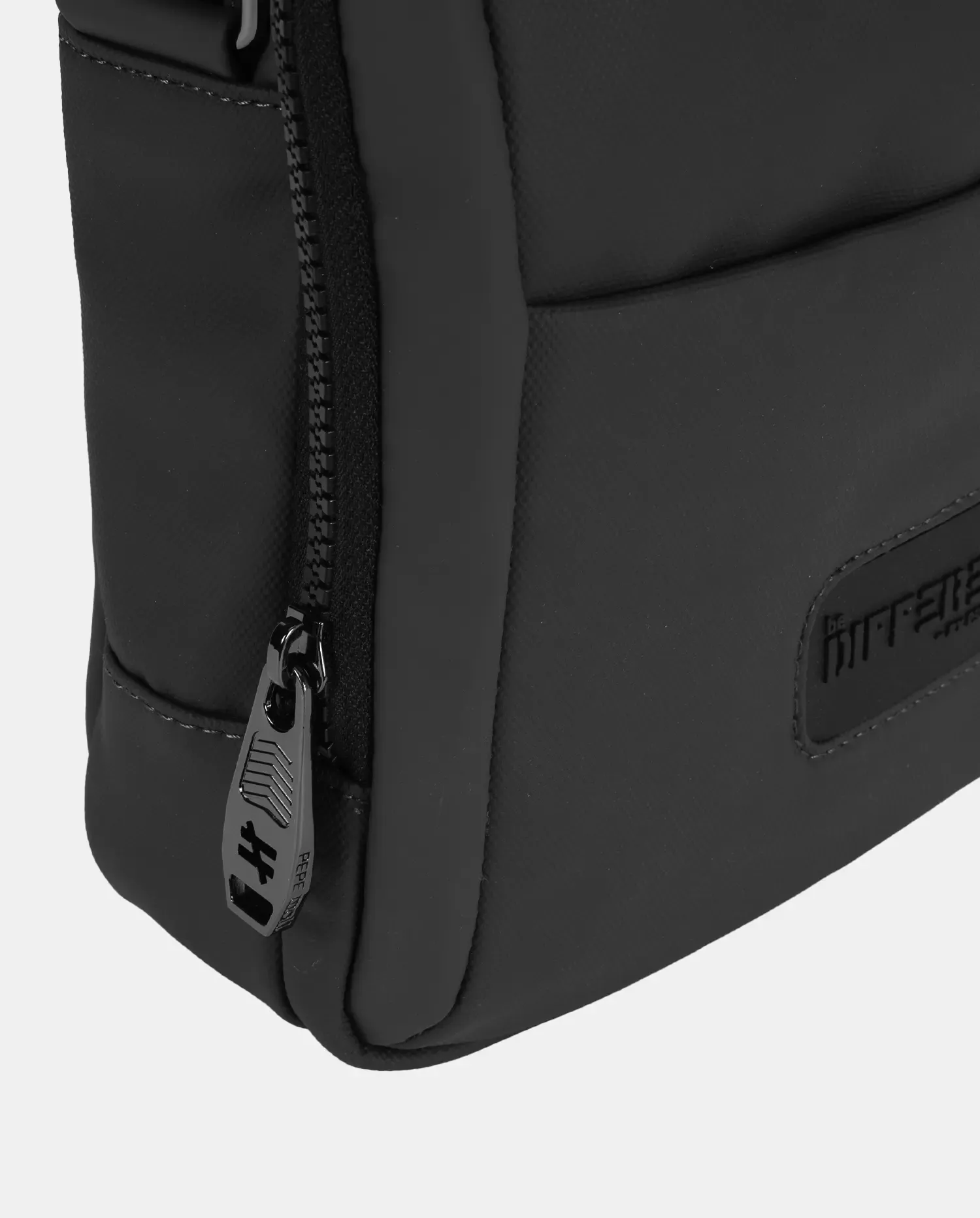 242521-black-detalle Bandolera 242521 Grafic Black