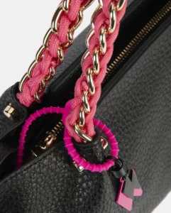 251431-black-detalle Bolso de mano grande Loreto Pepe Moll