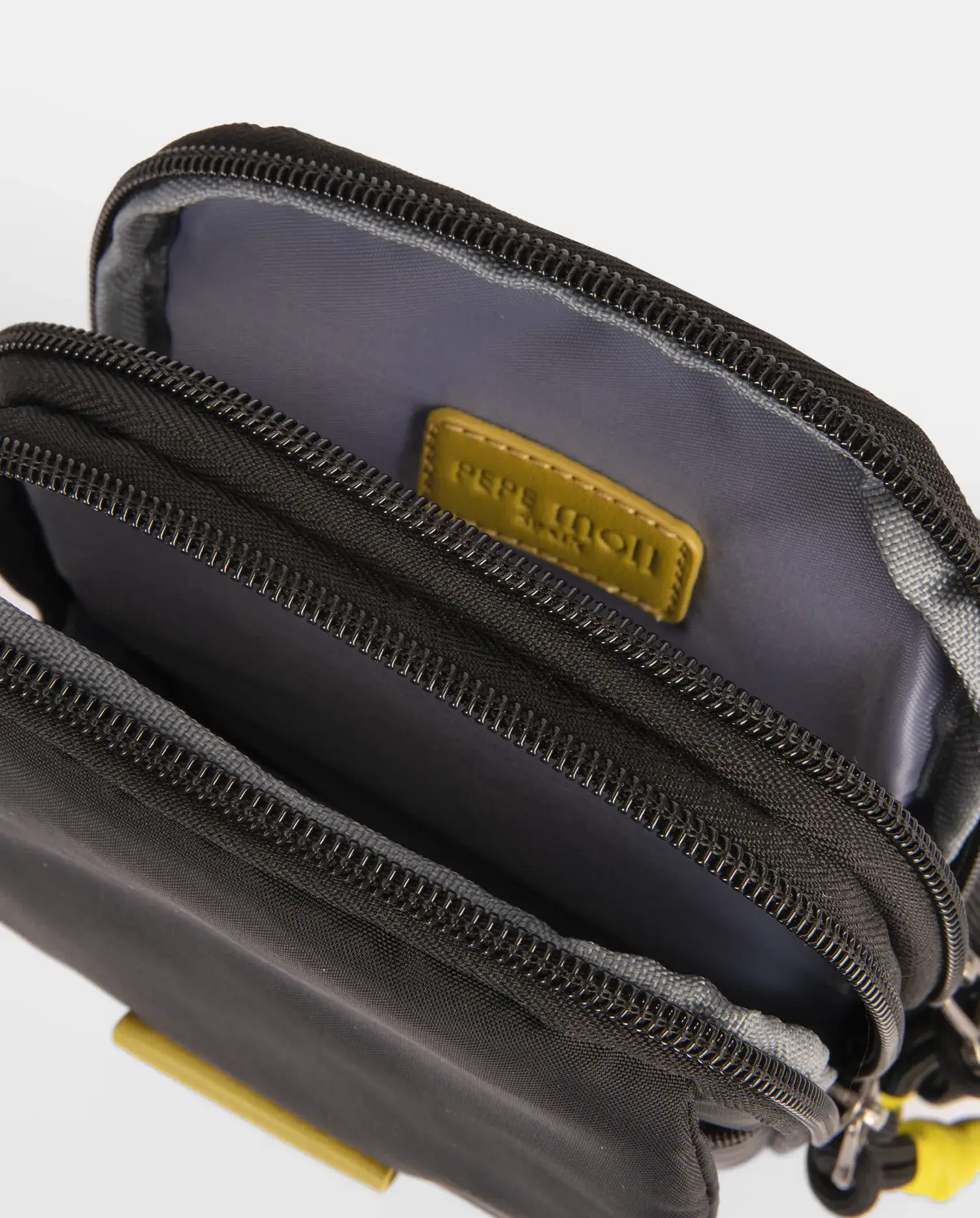 251514-black-interior 251514 black interior