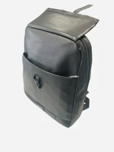 Mochila negra ADAM
