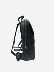 Mochila negra ADAM