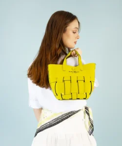 Bolso mediano con bandolera Mariela
