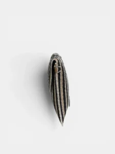 261411-black-perfil Bolso clutch rafia bandolera Thais