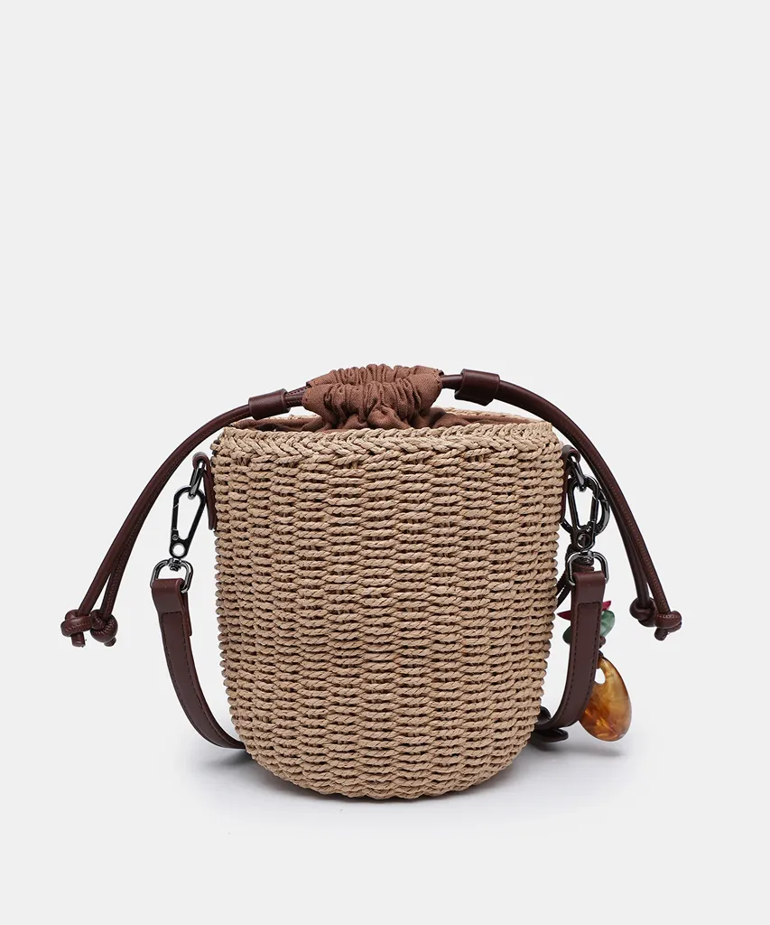 261470-brown-back Bolso cubo de rafia marrón Pepe Moll Alaska