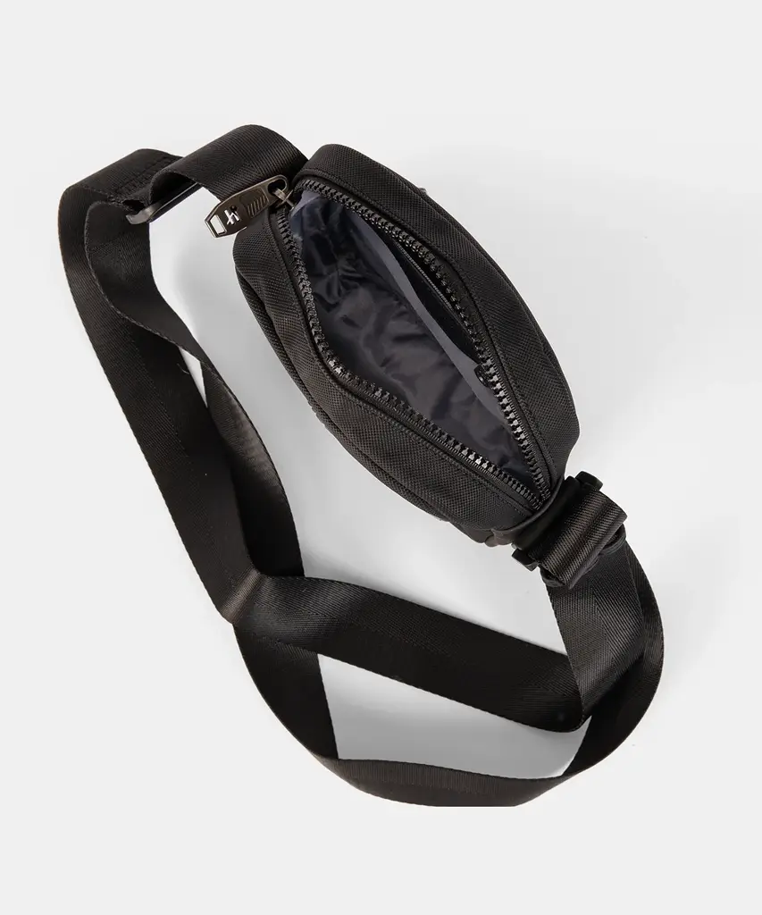 261500-black-interior Bandolera pequeña negra para hombre Pepe Moll Ian