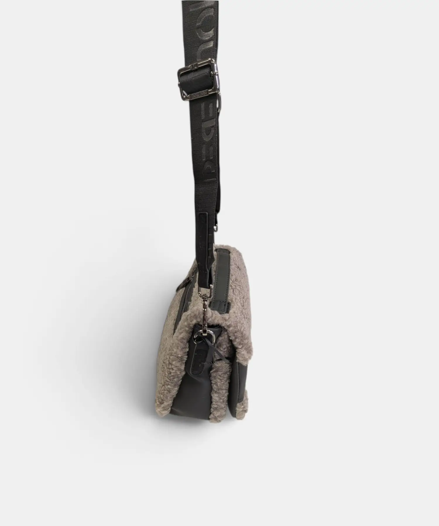 Bolso bandolera con solapa Pepe Moll Halia - Imagen 12