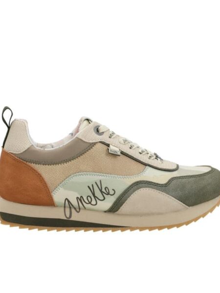 Sneakers Anekke