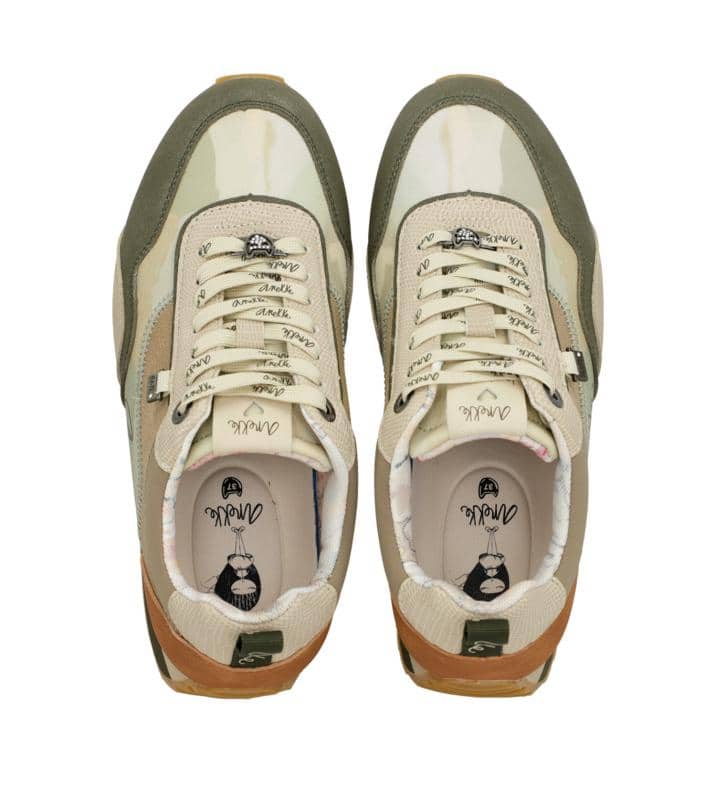 Sneakers Anekke