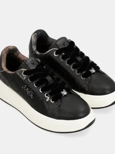 Deportivas negras casual Anekke