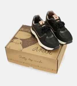39370-751_8_600x Deportivas negras Anekke Sport