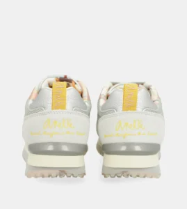 Deportivos Anekke Smart, Alma, Plata