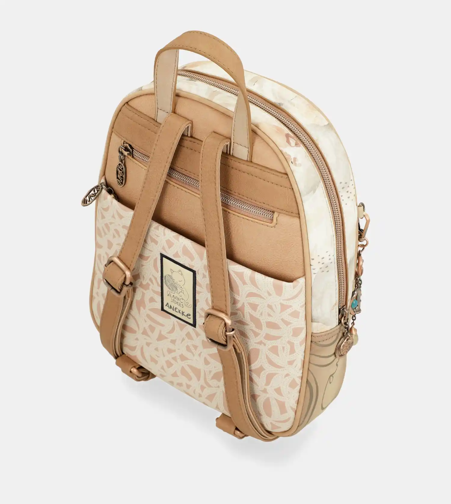 40805-197_5_1500x1675 Mochila Anekke Memories con Bolsillo Frontal