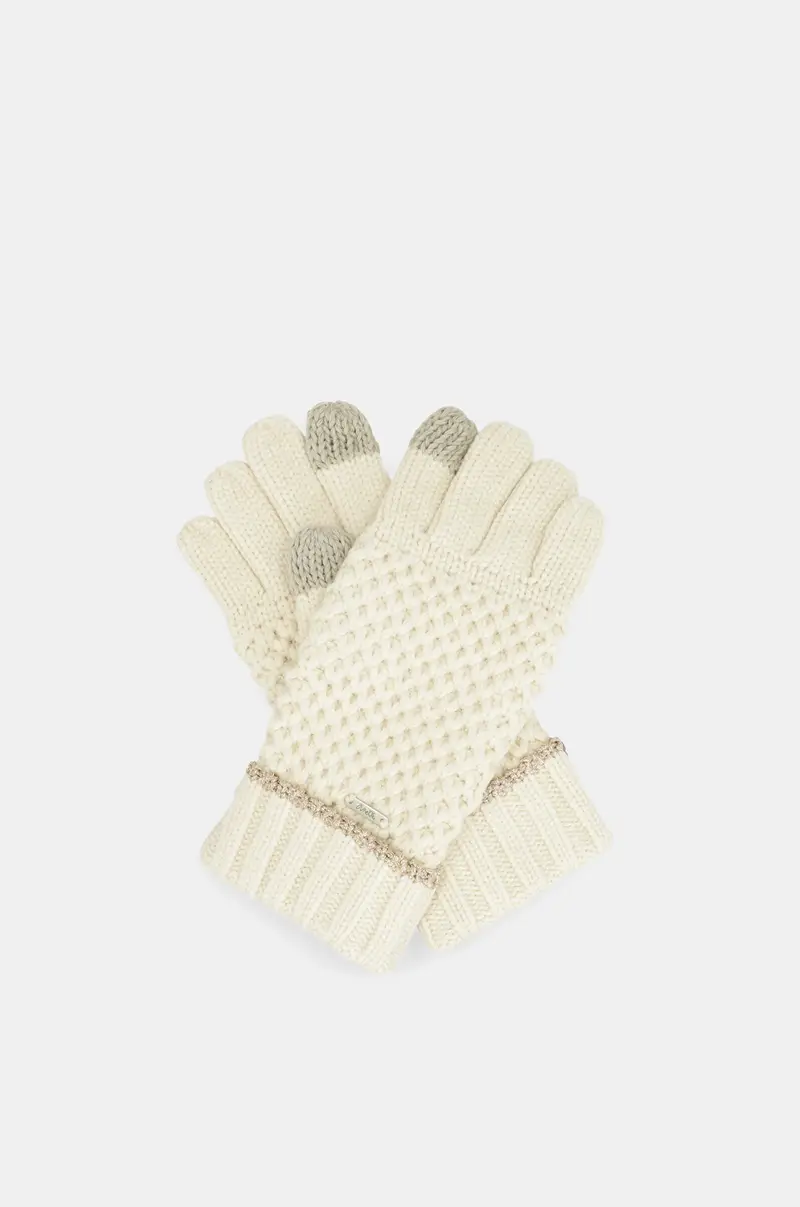 Guantes de punto crudo