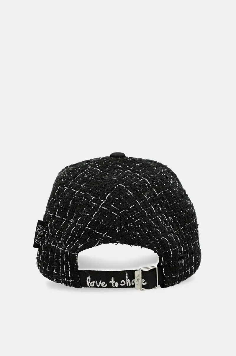 Gorra negra Anekke