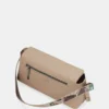 Bolso de hombro pequeño rectangular Anekke Evolution