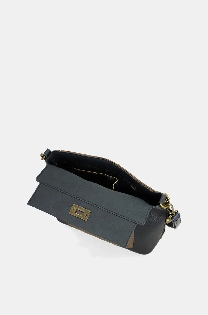 41843-528_8 Bandolera con solapa Anekke Studio