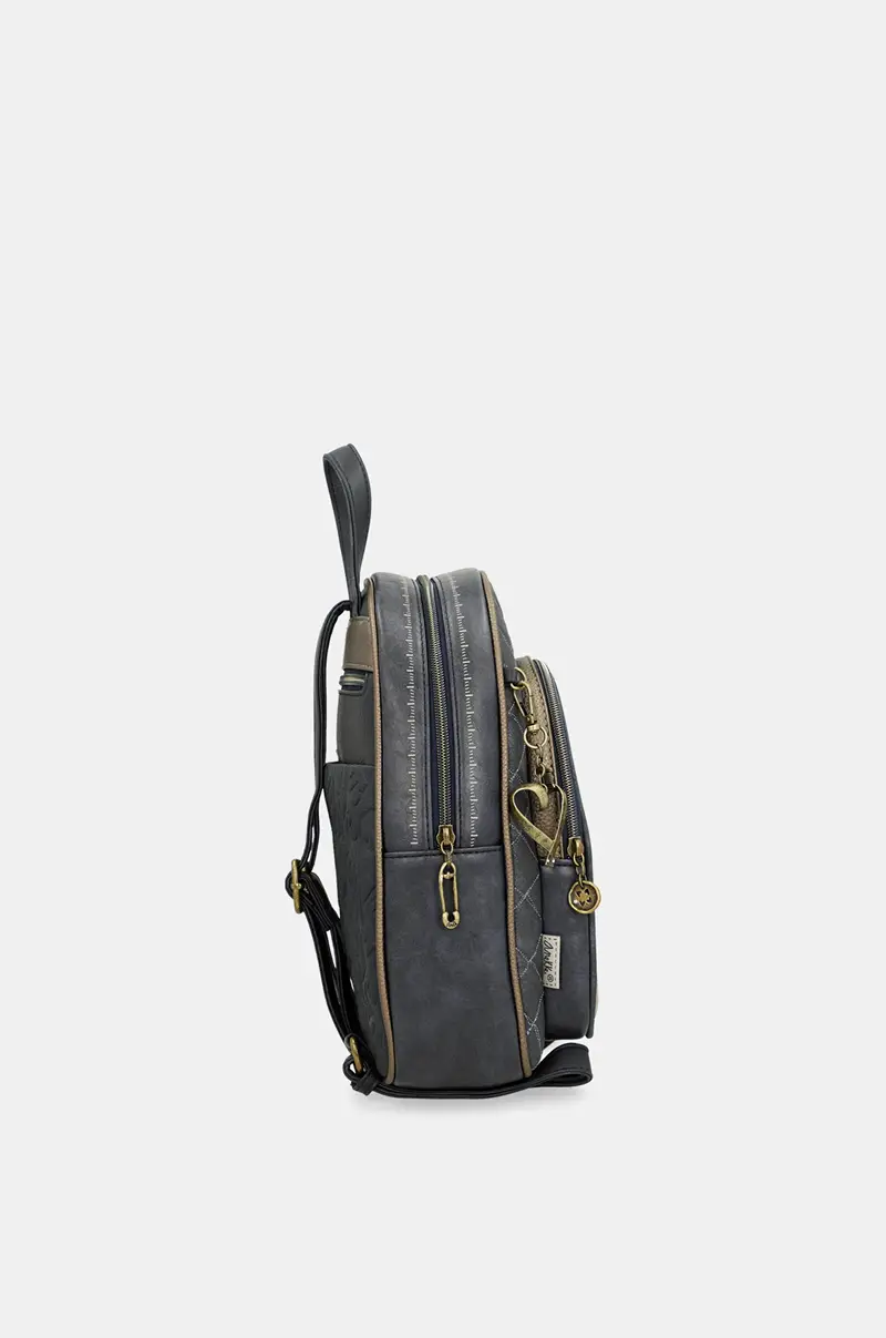 Mochila con compartimento frontal Anekke Studio