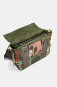 Bandolera estampada con solapa Anekke Amphora