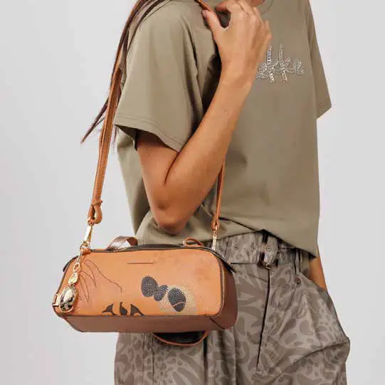 42871-426-modelo Bolso doble asa corta Anekke Gaia