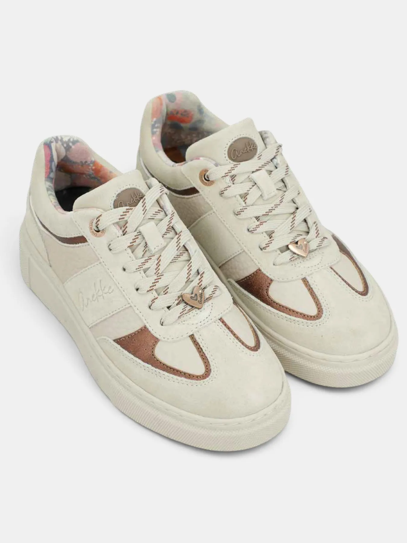 Zapatillas urbanas blancas Anekke Berlin