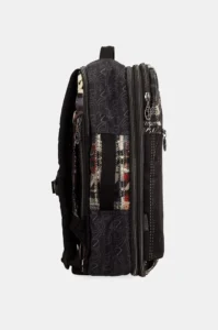 Mochila de viaje Anekke Iron con bolsillo frontal
