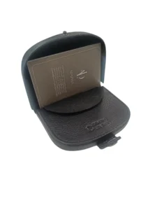 Monedero tacon negro con lengüeta
