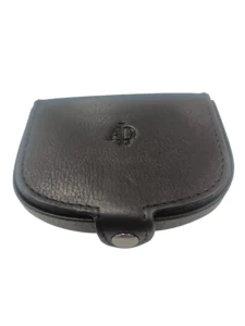 Monedero tacon negro con lengüeta