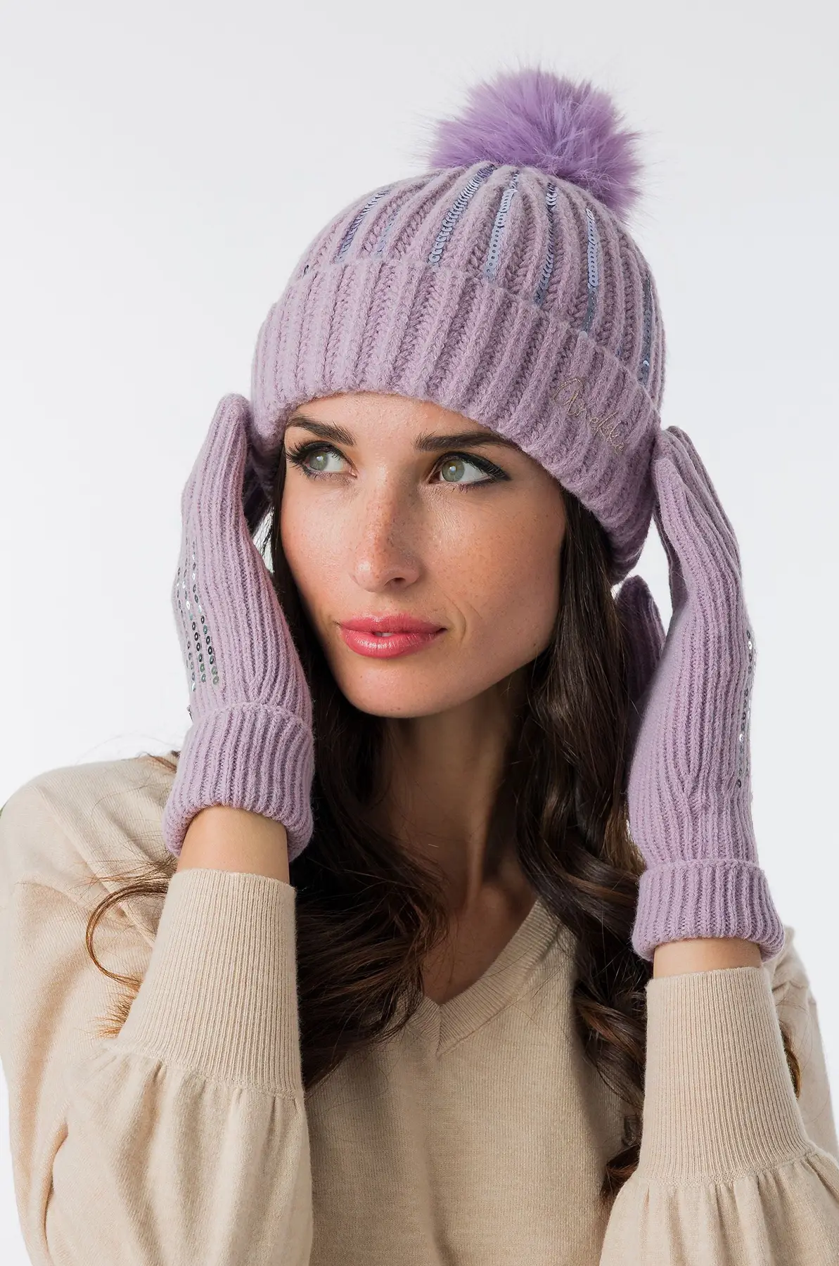 Probados_43481-331 Gorro de punto violeta Anekke con lentejuelas y pompón