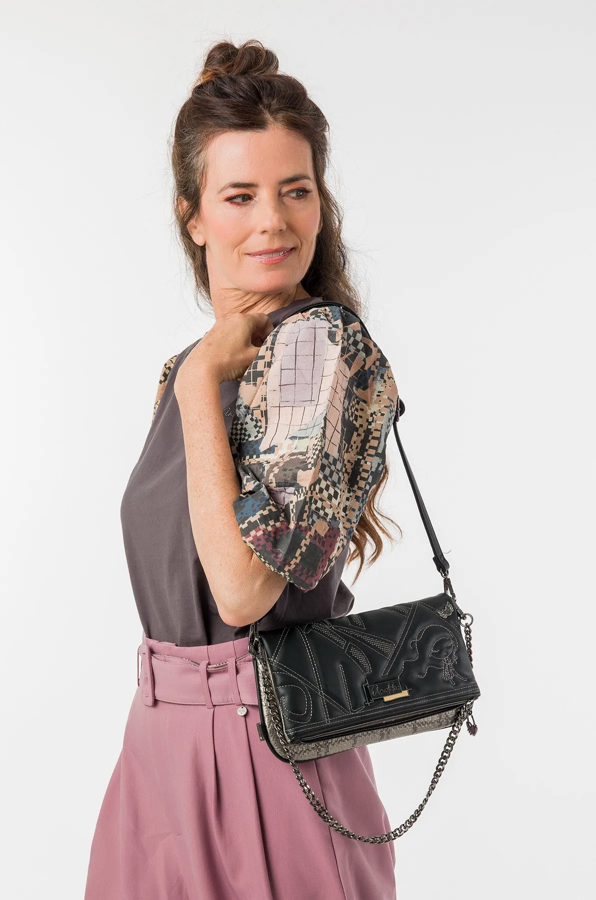 Bolso de fiesta Anekke Iron con cadena
