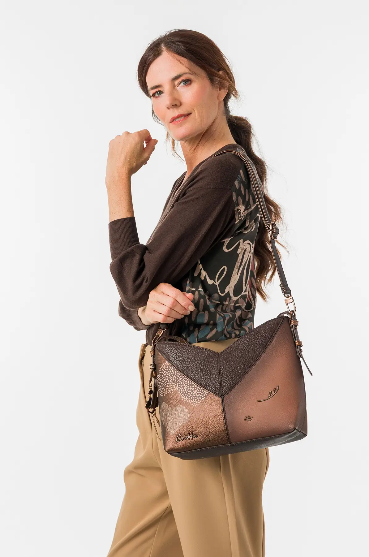 Bolsos, Mochilas y Complementos con Estilo