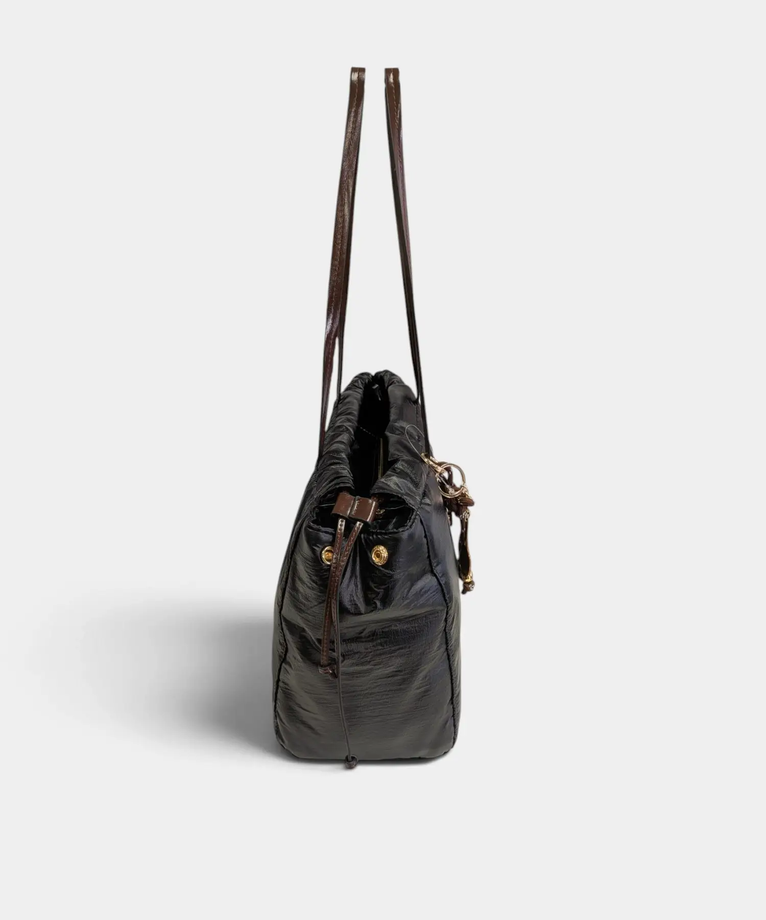 Bolso de hombro metalizado Cedro Victorio & Lucchino - Imagen 17
