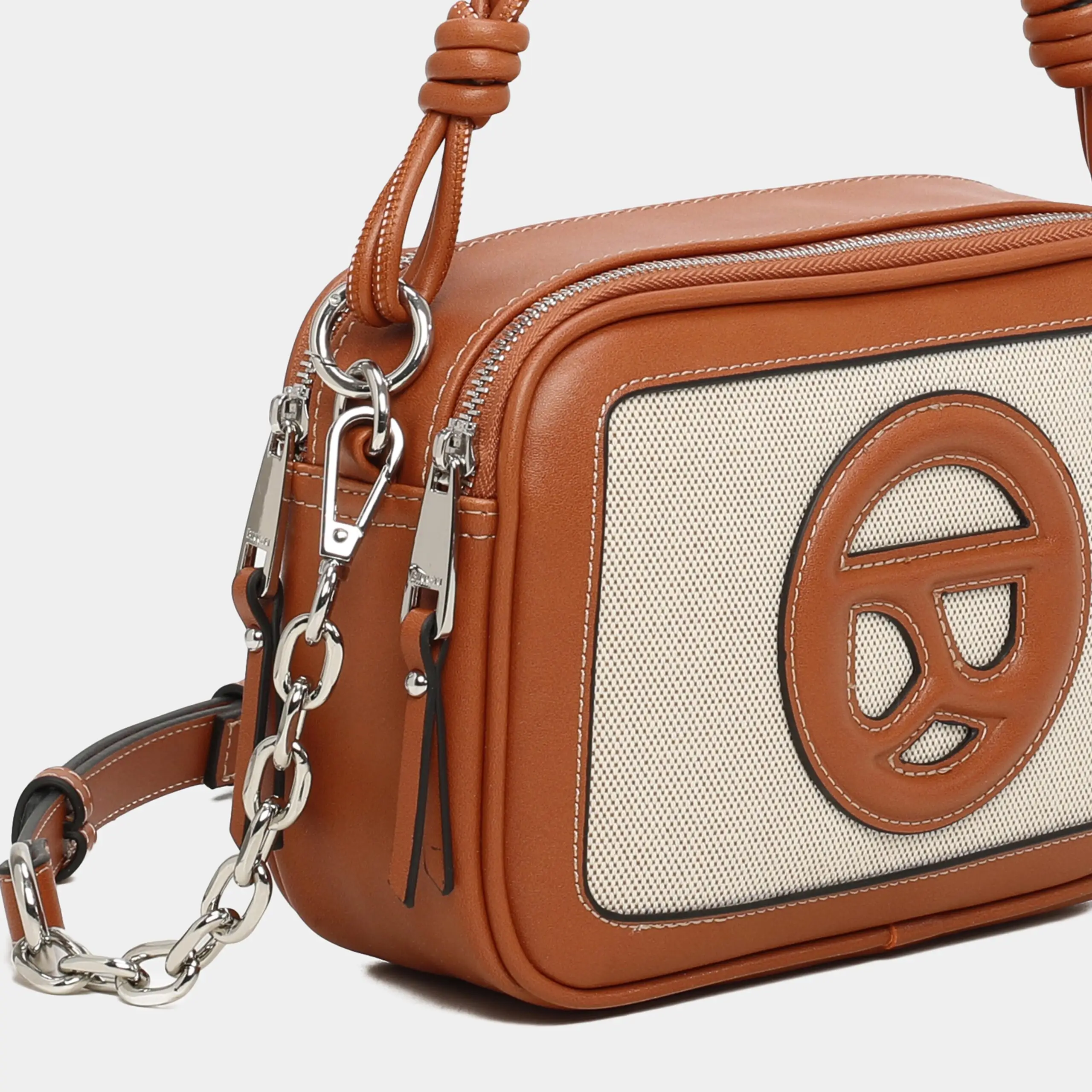 bolso-bandolera-esla-20464-cuero-binnari-d-scaled Bolso bandolera Esla Binnari