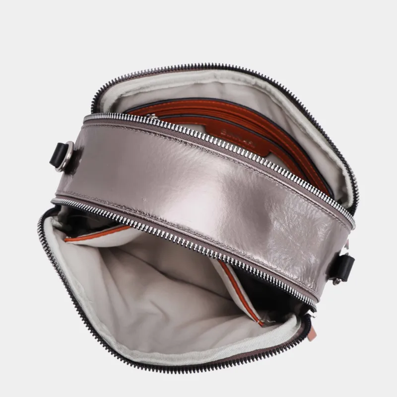 Bandolera con doble compartimento Acero