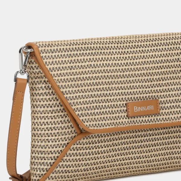 cartera mano llobregat 20522 natural binnari d scaled 1