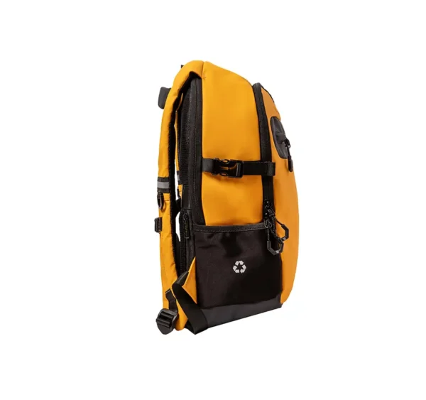 mochila adventure eco amarillo lateral