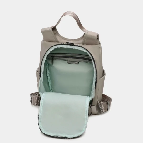mochila antirrobo guadalquivir 20483 ceniza binnari i scaled 1