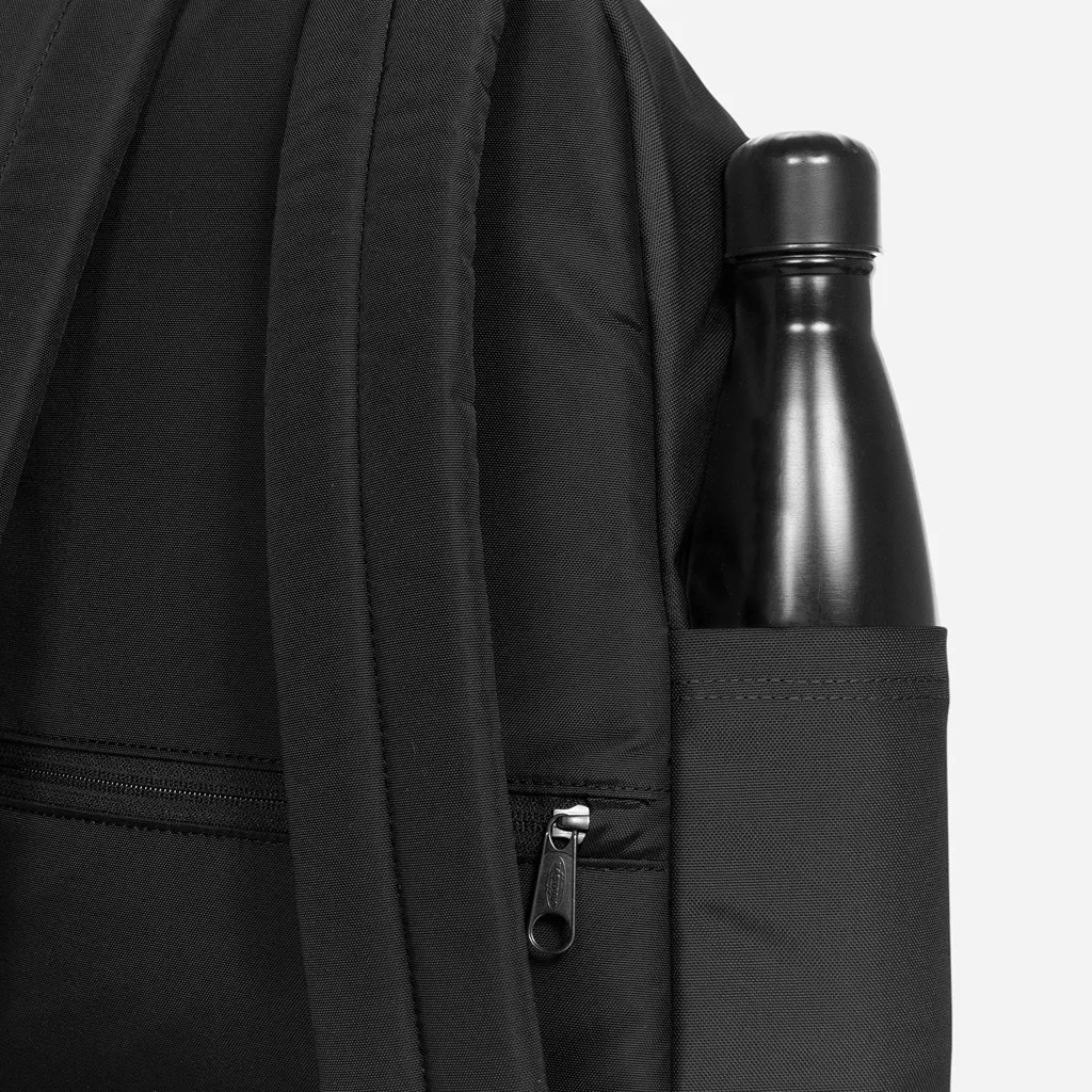 Mochila Eastpak Day Pak’r Negra – 14” – 24 L