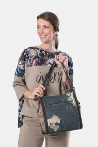 Modelo con 41702-204 vista forntal