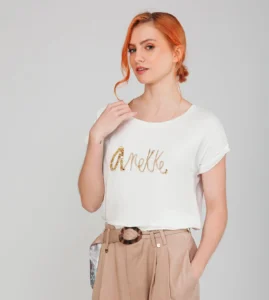 Camiseta manga corta blanca con logo