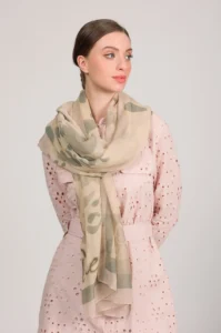 Pañuelo beige Anekke Gaia