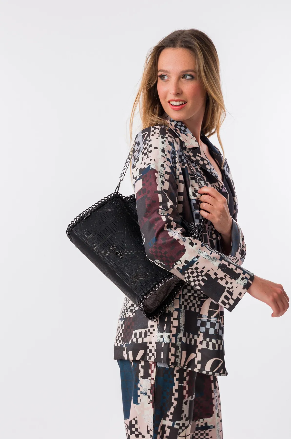 Bolso de hombro con cadena Anekke Iron