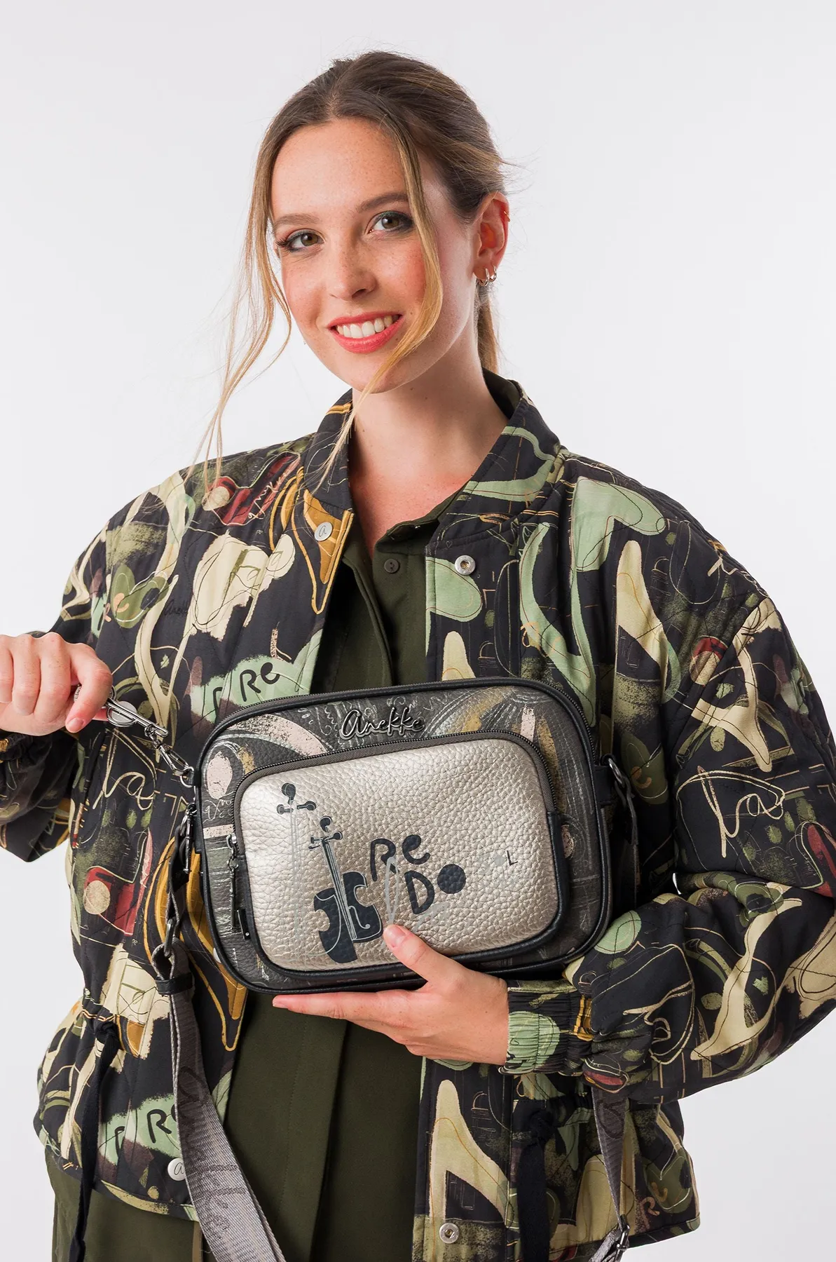 Bandolera Anekke Melody con doble compartimento